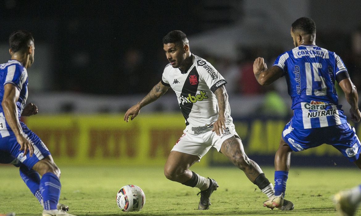 De Olho Na Vice-liderança Da Série B,o Tetra Rebaixado Vasco Visita O ...