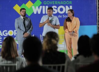 Wilson anuncia Hospital Universitário e novos polos da UEA no interior, ao apresentar plano a servidores e alunos