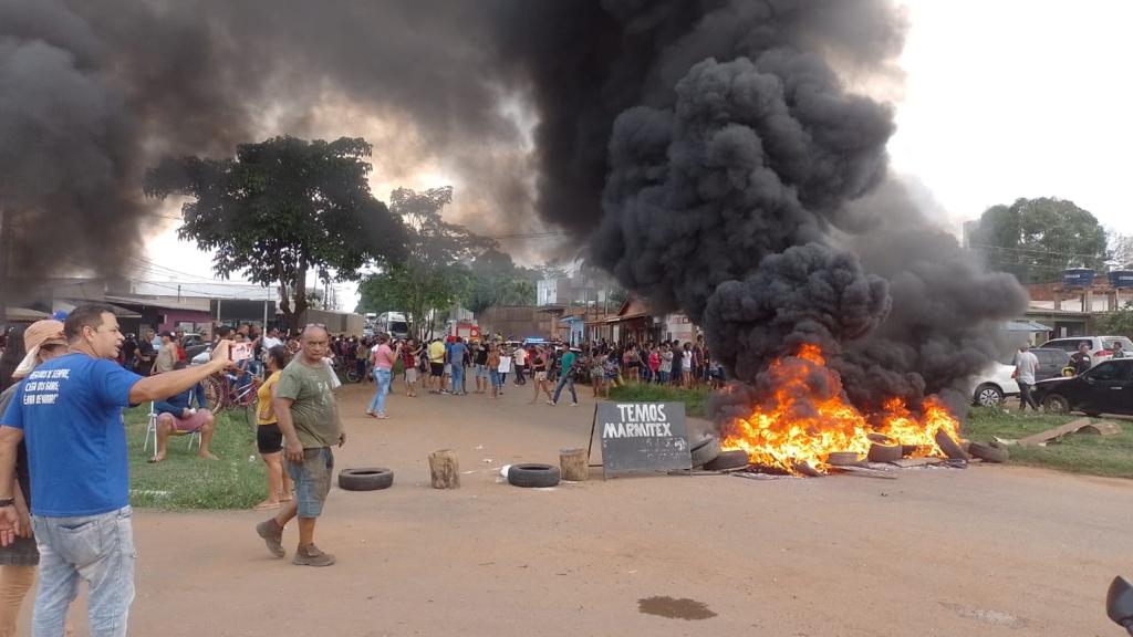 2 - Manifestação Porto Velho