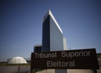 Urgente: TSE exonera servidor responsável por inserções da propaganda eleitoral