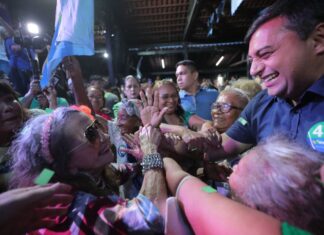 Wilson reúne mais de 5,3 mil apoiadores da área social e reforça compromissos