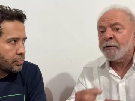 janones-faz-live-com-lula-apos-evento-em-minas-1666396593031_v2_450x337.jpg.jpeg