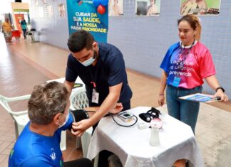 Novembro Azul: Campanha orienta público masculino do Centro de Convivência do Idoso sobre câncer de próstata