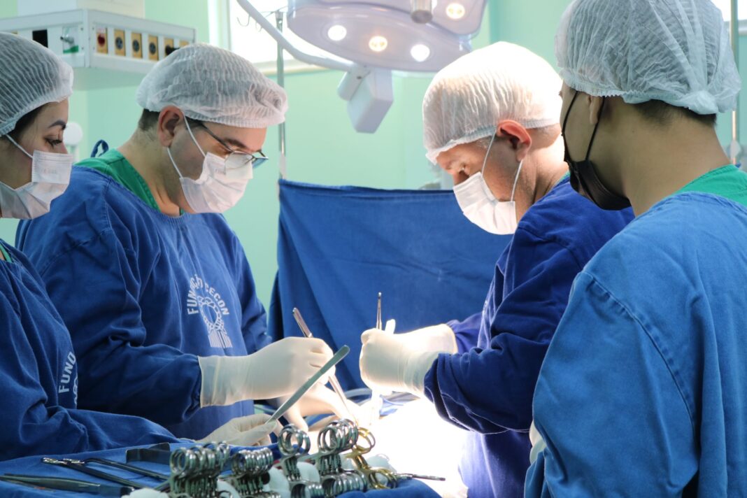 FCECON Cirurgia urológica FOTO Laís Pompeu (2)