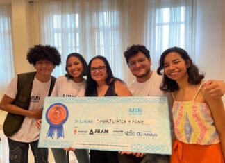 Jovens são premiados por projetos de saneamento básico voltados para comunidades vulneráveis em Manaus