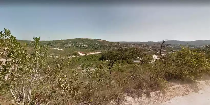 comunidade-de-vista-alegre-em-esmeraldas-onde-homem-matou-o-irmao-e-prometeu-chacina-na-grande-bh-estrada-de-terra-_1_133983