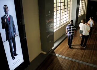 Museu do Futebol presta homenagem ao Rei Pelé