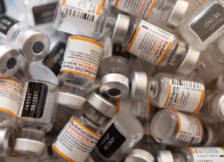 Saúde compra mais 50 milhões de vacinas contra covid-19 da Pfizer