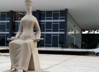 Grupo invade área do STF contra prisão de cacique por atos antidemocráticos; 12 são detidos