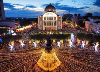 Consulta online do edital para uso gratuito do Teatro Amazonas está disponível no Portal da Cultura