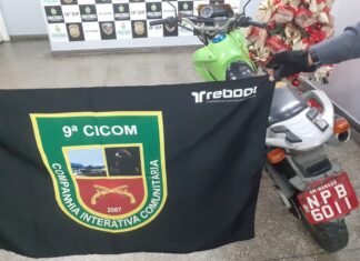 Homem é preso e motocicleta com restrição de roubo é recuperada na zona leste