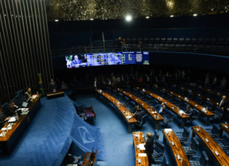 PEC da enfermagem é aprovada pelo Senado e vai para promulgação no Congresso Nacional