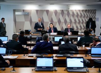 CCJ do Senado aprova rombo para Lula gastar em 2 anos de R$ 198 bilhões, falta aprovação em plenário