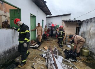 Corpo de Bombeiros atende ocorrência de vazamento de gás de cozinha, na zona norte de Manaus