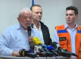 Biden presta solidariedade a Lula após ataques e convida petista para ir aos EUA