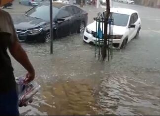 Vídeos mostram alagamento no Centro de Manaus após forte chuva; veja