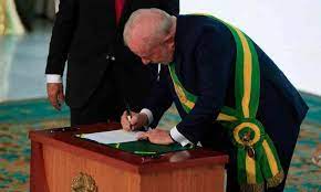 Lula determina revogação de 8 privatizações em andamento, incluindo a Petrobras