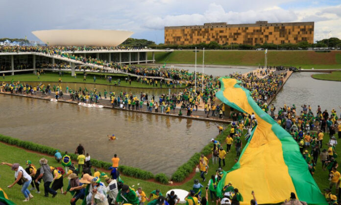 invasao-em-brasilia-750x450.jpg