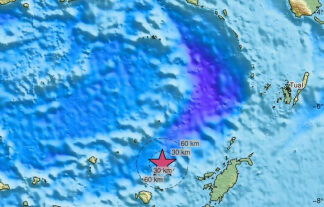 Terremoto de magnitude 7,6 atinge litoral da Indonésia