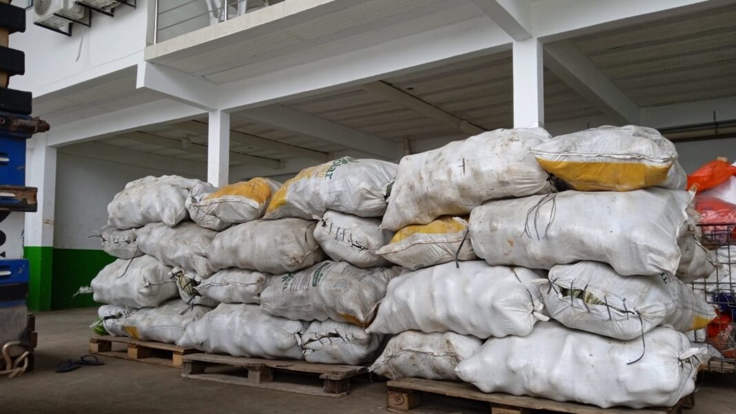 Balcão de Agronegócios possibilita geração de emprego e renda, e elimina papel do atravessador no processo de comercialização da produção agrícola - Foto: Divulgação / ADS