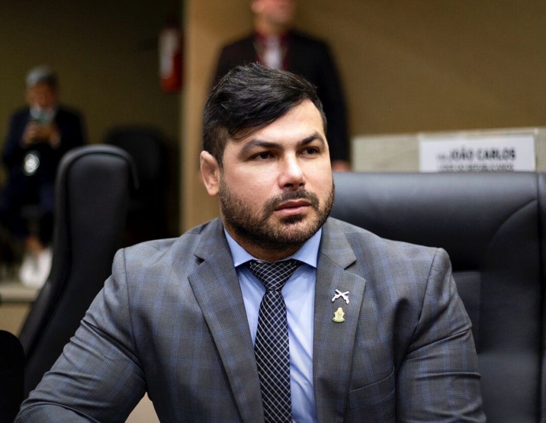 4f055c51-2a4f-4bed-b226-2f2e33c3639b