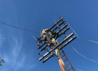 Itapeaçu recebe nova rede elétrica por cabos aéreos e subaquático