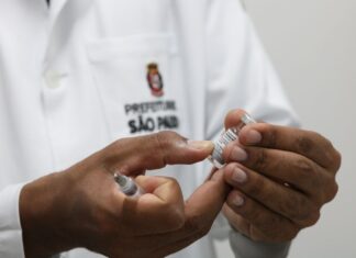 Pesquisa revela que covid-19 pode permanecer por longo tempo