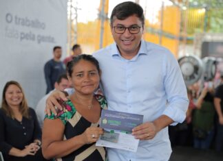 Em comemoração pelo 8 de Março, Wilson Lima antecipa parcela do Auxílio Estadual Permanente