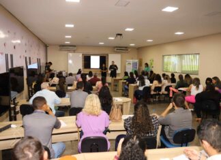 Secretaria de Educação lança manual para gestores escolares