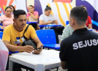 Sejusc ofertou serviços de cidadania durante “Caravana do Consumidor”, na zona leste de Manaus