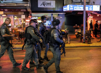Ataque a tiros no centro de Tel Aviv deixa ao menos três feridos