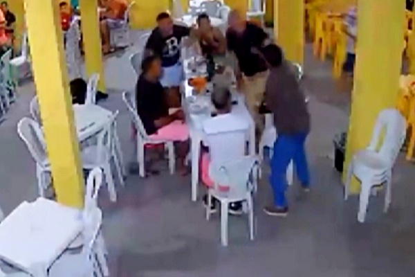 briga-em-bar.jpg