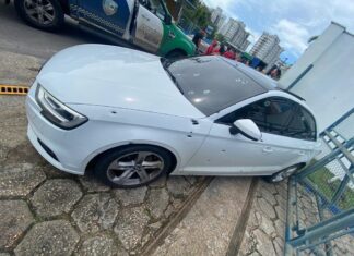 Vídeo: dono de Audi tem a cabeça metralhada e leva mais de 10 tiros em Manaus