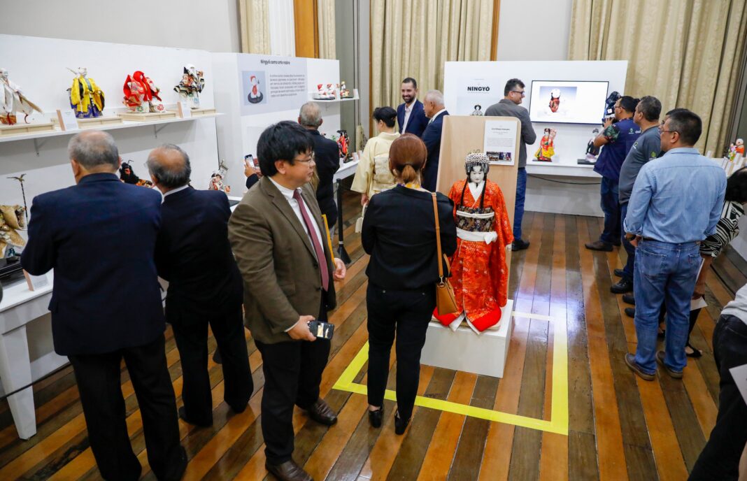 cultura_exposicao_bonecos_japoneses_marcio_james