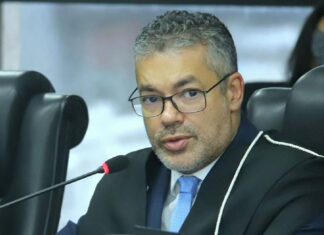 Ouvidorias do TCE-AM e Assembleia Legislativa planejam parceria para ações integradas