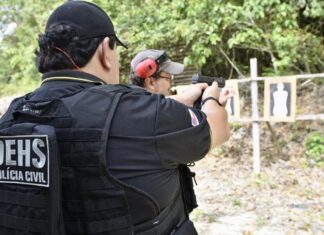 Polícia Civil do Amazonas realiza treinamento de tiro para capacitar servidores e reforçar segurança no estado