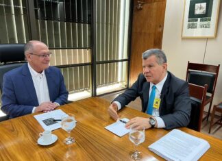 Depois de passagem apagada na Câmara Federal, Bosco Saraiva deve assumir a Zona Franca de Manaus #JesusNosSalve