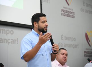 Governo do Amazonas entrega pacote de ações para o turismo em Presidente Figueiredo