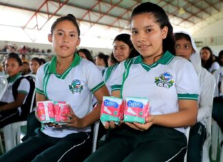 Novo Airão: Governo do Estado entrega cerca de 10 mil absorventes para alunas da rede pública de ensino nesta segunda-feira (08/05)