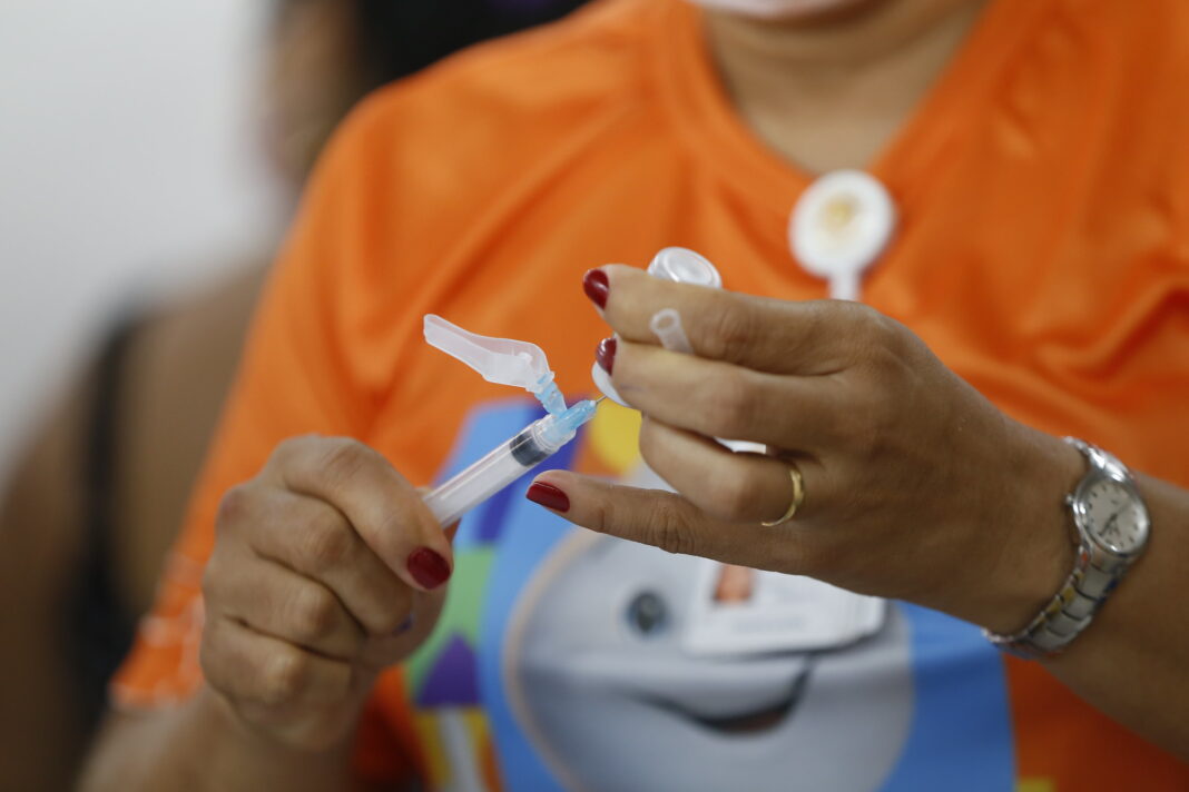 FVS-RCP_Boletim de Influenza_FOTO Antonio Lima Secom (2)