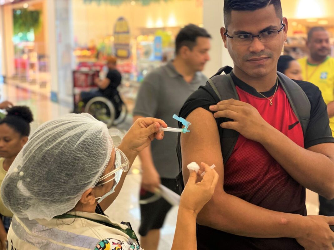 FVS-RCP_Vacinação nos shoppings_FOTO Maurício Neto FVS-RCP (1)