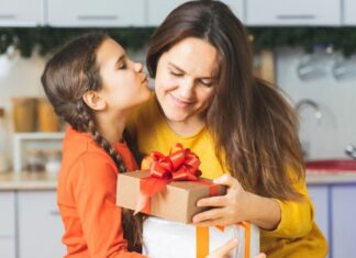 Procon-AM divulga pesquisa realizada pela Fecomércio de intenção de compras do Dia das Mães