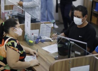 Governo do Amazonas disponibiliza serviço para emissão de 2ª via de Certidão de Nascimento em PACs da capital e interior