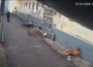 Vídeo mostra pistoleiro atirando contra dupla em beco de Manaus; veja