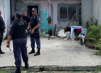 Três pessoas são assassinadas ao terem a casa invadida nesta manhã no Cidade de Deus