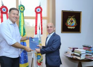 Presidente do TCE-AM recebe diretor da Rede Amazônica para conhecer projeto voltado ao incentivo de políticas públicas