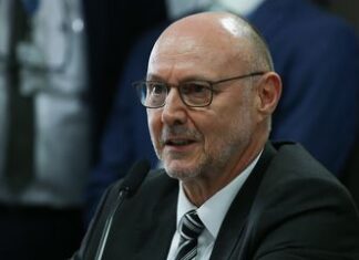 Luiz Fernando Corrêa é nomeado diretor-geral da Abin