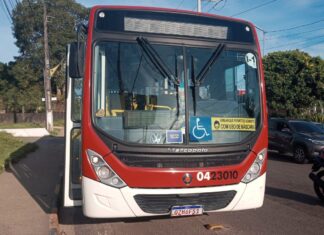 PM é baleado durante assalto a ônibus da linha 305 em Manaus
