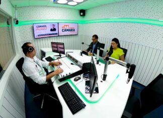 Rádio Câmara completa 4 anos informando manauaras sobre trabalho do parlamento municipal