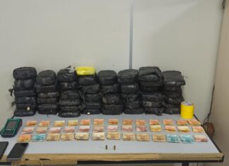 Em ação conjunta, SSP-AM e PF prendem homem com 50kg de droga e arma na Zona Norte de Manaus